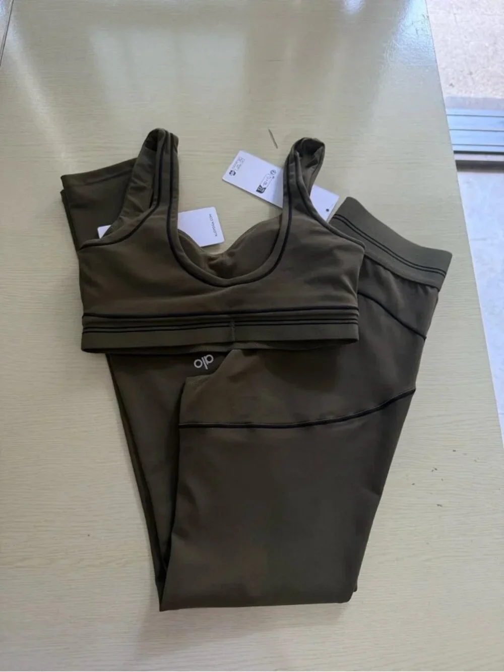 ALO Yoga Olive Green Seamless Sports Bra with Logo